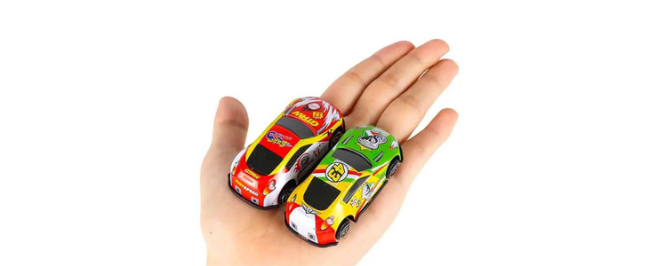 CatapultCars, otroški set 10 avtomobilčkov - Kuponko.si