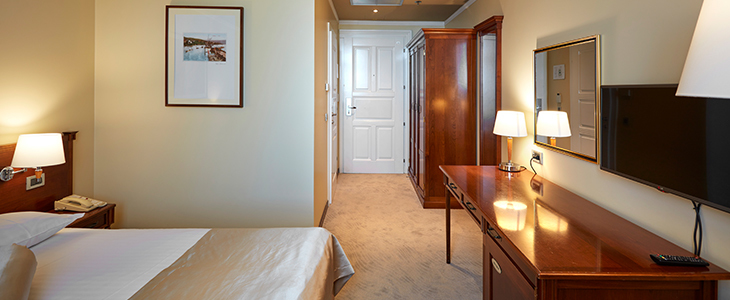 Hotel Bristol, Opatija: morski oddih - Kuponko.si