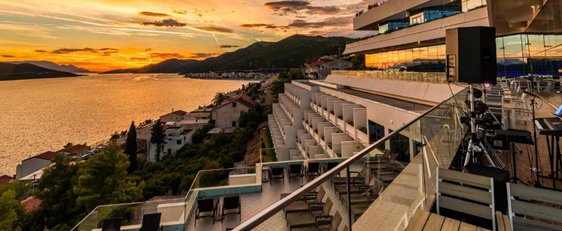 Grand hotel Neum 4*: novoletni oddih - Kuponko.si