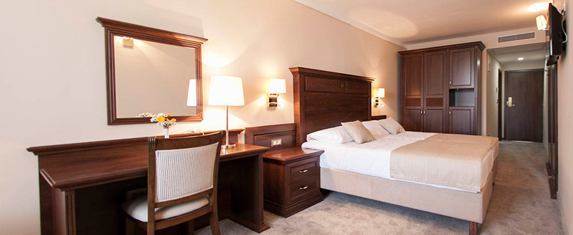 Grand hotel Neum 4*: novoletni oddih - Kuponko.si