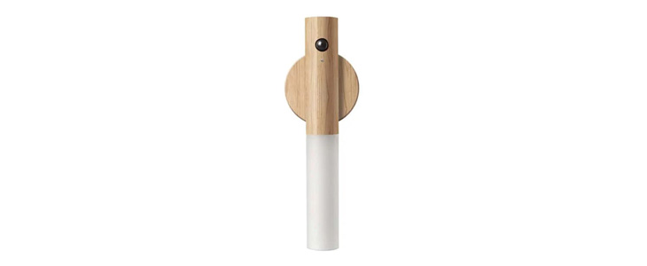 WallSensor, elegantna lesena svetilka - Kuponko.si