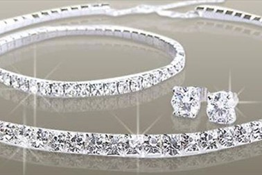 Vrhunski 4-delni set nakita s kristali Swarovski®