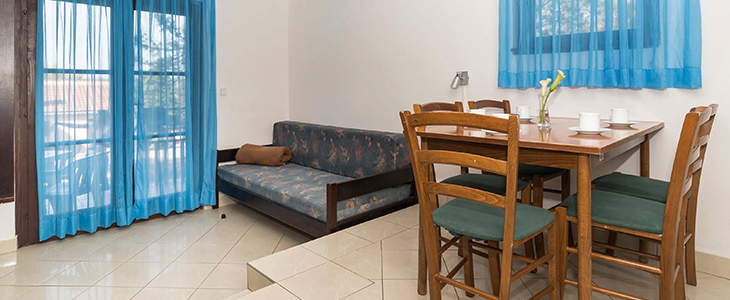 Apartmaji Kanegra** Plava Laguna, Umag - Kuponko.si