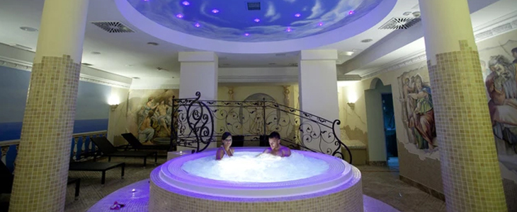 Casino & Hotel Admiral Škofije 4*, 2x nočitev - Kuponko.si