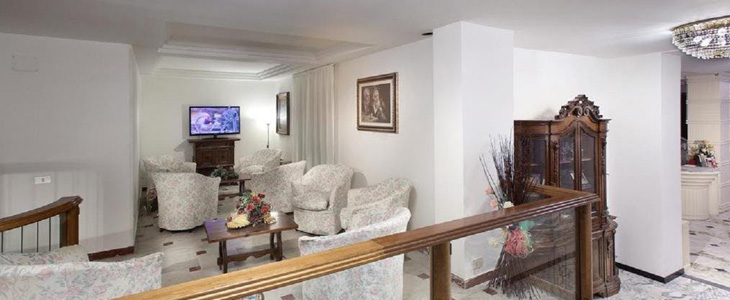 Hotel Internazionale 3*; Božično-novoletni oddih - Kuponko.si