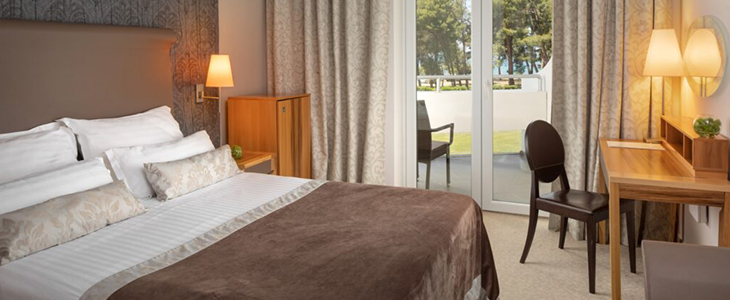 Hotel Coral**** Umag, morski oddih - Kuponko.si