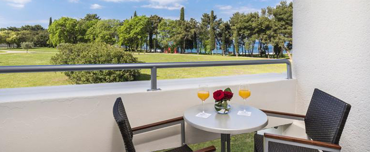 Hotel Coral**** Umag, morski oddih - Kuponko.si