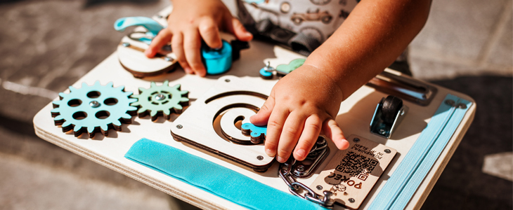 didaktična igrača POKEC TO GO, aktivnostna tabla Pokec - Kuponko.si