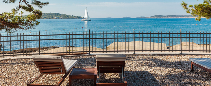 Villa Arausana & Antonina****, Vodice - Kuponko.si