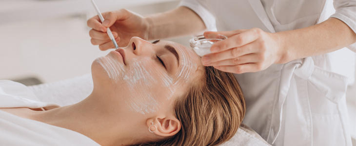 Kozmetični salon Magic: globinsko čiščenje kože - Kuponko.si
