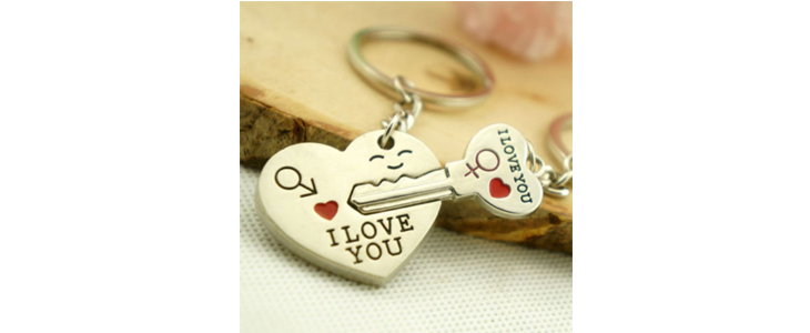 Obesek I love you, darilo za valentinovo - Kuponko.si