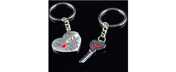 Obesek I love you, darilo za valentinovo - Kuponko.si
