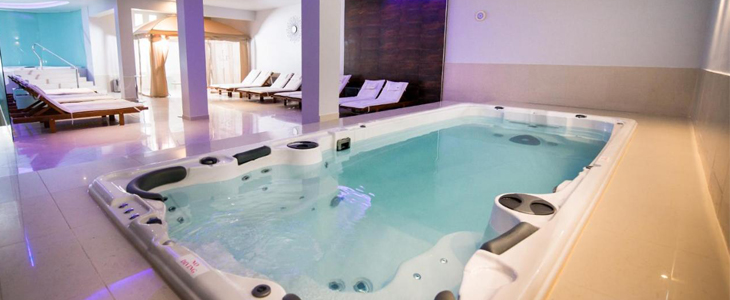 Hotel Phoenix, valentinovo v Zagrebu, romantični oddih - Kuponko.si
