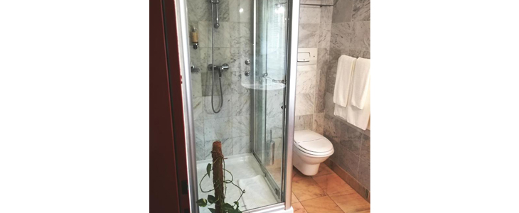 Hotel Phoenix, valentinovo v Zagrebu, romantični oddih - Kuponko.si