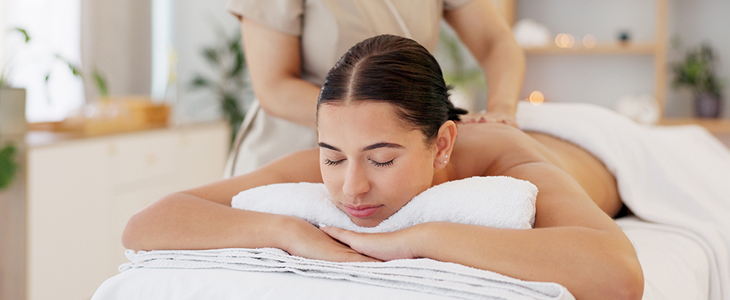 Beauty District; Devine Body massage therapy za ženske - Kuponko.si