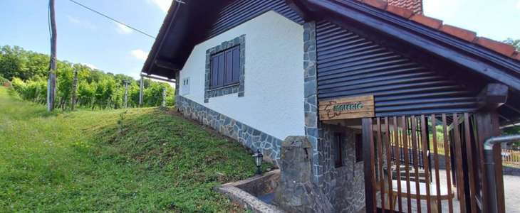 Turizem Malerič, oddih v zidanici v Beli krajni - Kuponko.si