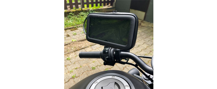 Strailer - nastavljiva motoristična torbica za telefon - Kuponko.si
