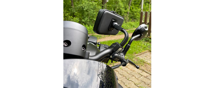 Strailer - nastavljiva motoristična torbica za telefon - Kuponko.si