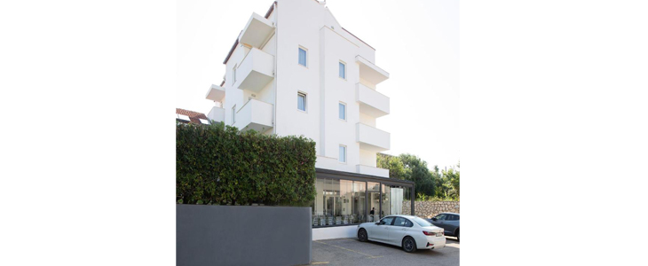 Hotel Intermezzo 4*, otok Pag, nočitev s polpenzionom - Kuponko.si