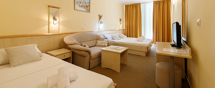 Hotel Adria***, Biograd na moru, Hrvaška - Kuponko.si