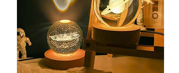 LED nočna lučka v obliki kristalne krogle - Kuponko.si