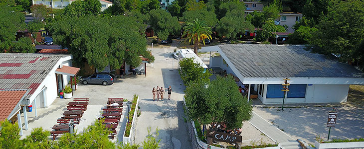 Resort Dalmacija Zaostrog: 4x nočitev s polpenzionom - Kuponko.si