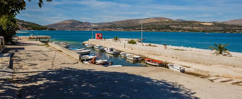 Kamp Sveti križ, Čiovo, Trogir: mobilne hiške - Kuponko.si