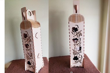 Lesena darilna vrečka z vgraviranim napisom