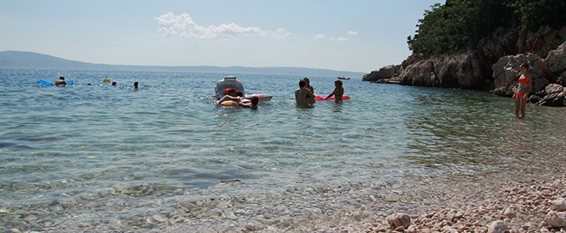 Vila Ružica N. Vinodolski; odlične morske počitnice - Kuponko.si