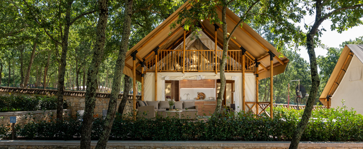 Banki Green Istrian Village; nočitev v Glamping šotorih - Kuponko.si