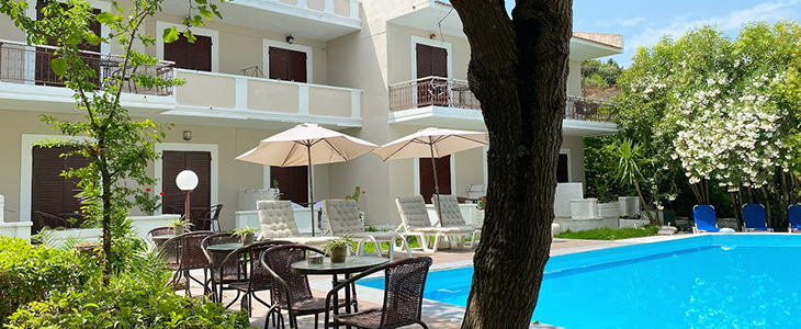Hotel Ermis*** na otoku Lefkas, Grčija - Kuponko.si