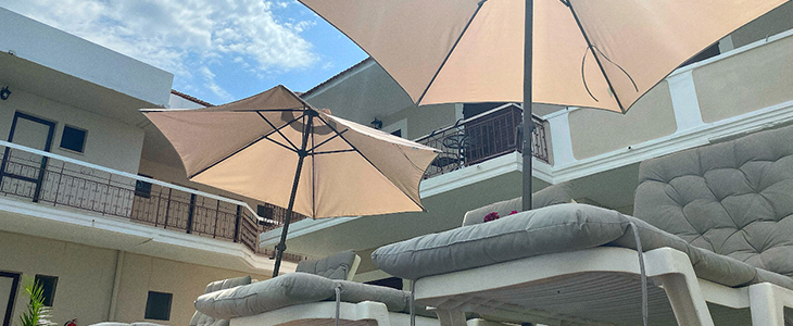 Hotel Ermis*** na otoku Lefkas, Grčija - Kuponko.si