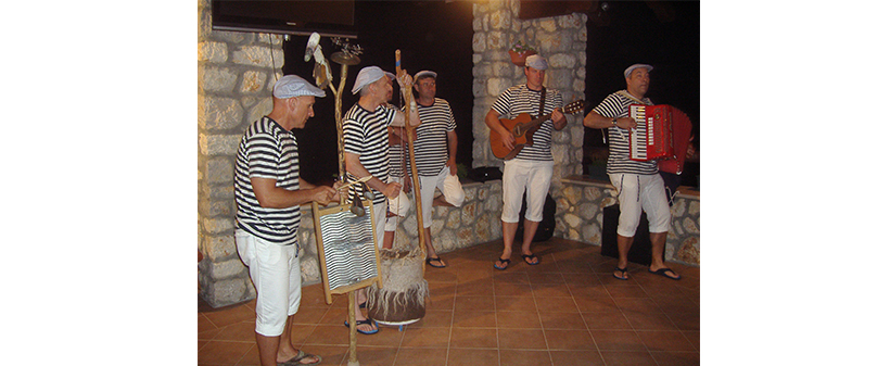 Hotel Zlatni Lav, oddih na Cresu - Kuponko.si