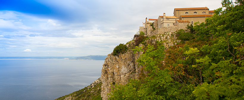 Hotel Zlatni Lav, oddih na Cresu - Kuponko.si