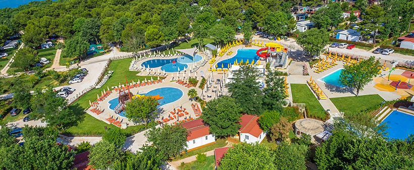 Lanterna Premium Camping Resort 4*: najem mobilne hiške - Kuponko.si