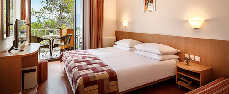 San Marino Sunny Resort, otok Rab, oddih s polpenzionom - Kuponko.si