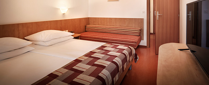 San Marino Sunny Resort, otok Rab, oddih s polpenzionom - Kuponko.si