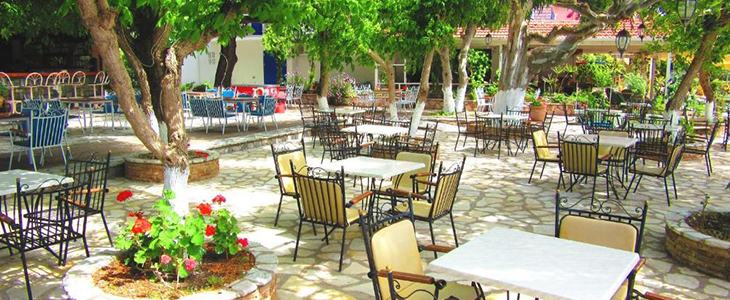 Hotel Delfini** na otoku Lefkas v Grčiji - Kuponko.si
