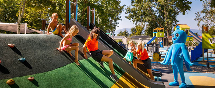 Aminess Atea Camping Resort Njivice, Krk, mobilne hiške - Kuponko.si