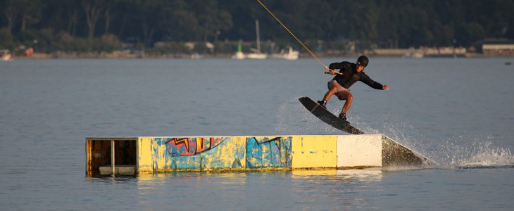 Wakeboardanje in smučanje na vodi - Kuponko.si