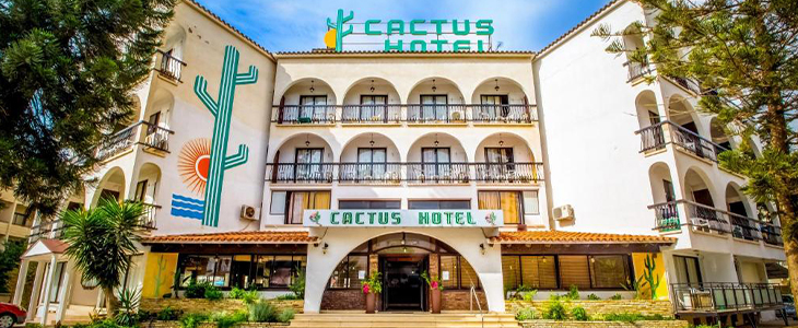 Hotel Cactus** , polni penzion, na otoku Ciper - Kuponko.si