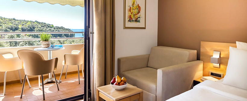 Resort Petalon 4*, Vrsar: predpoletni oddih - Kuponko.si