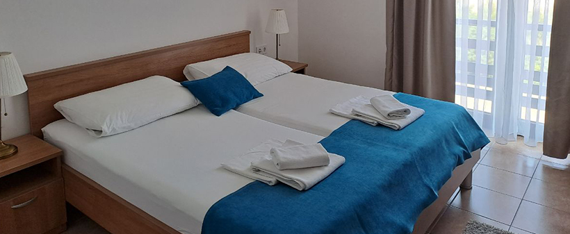 Hotel Albamaris 3*, Biograd na Moru, morski oddih - Kuponko.si