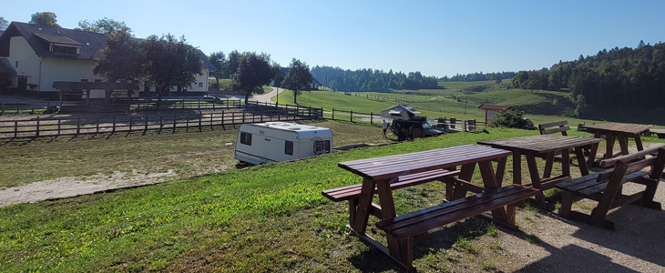 Kamp Kmetija Čož, najem kamping parcele - Kuponko.si