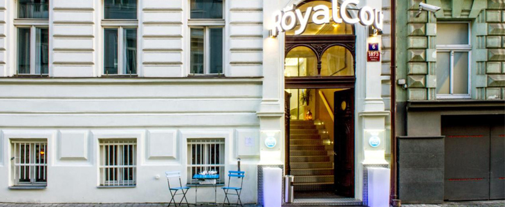 Royal Court Hotel 4*, Praga, oddih z zajtrkom - Kuponko.si