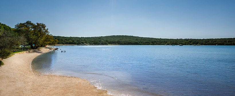 Kamp Veštar, Rovinj: mobilna hiška, morski oddih - Kuponko.si