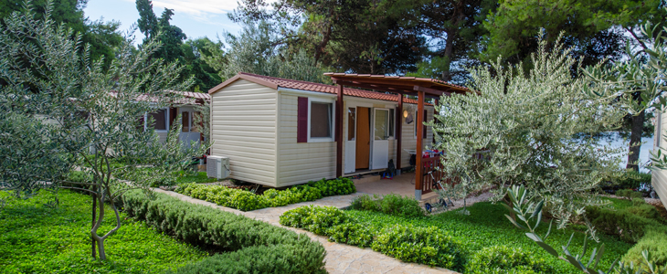 Kamp Rožac Trogir, najem mobilnih hišk - Kuponko.si