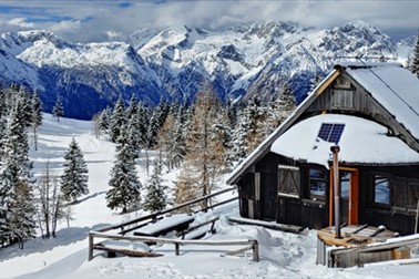 Velika planina resort, najem pristne koče