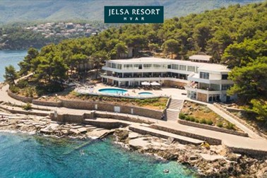 Fontana Resort**, otok Hvar, Hrvaška