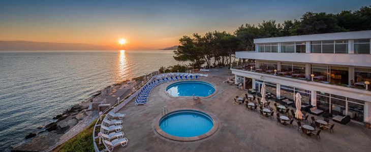 Fontana Resort**, otok Hvar, Hrvaška - Kuponko.si